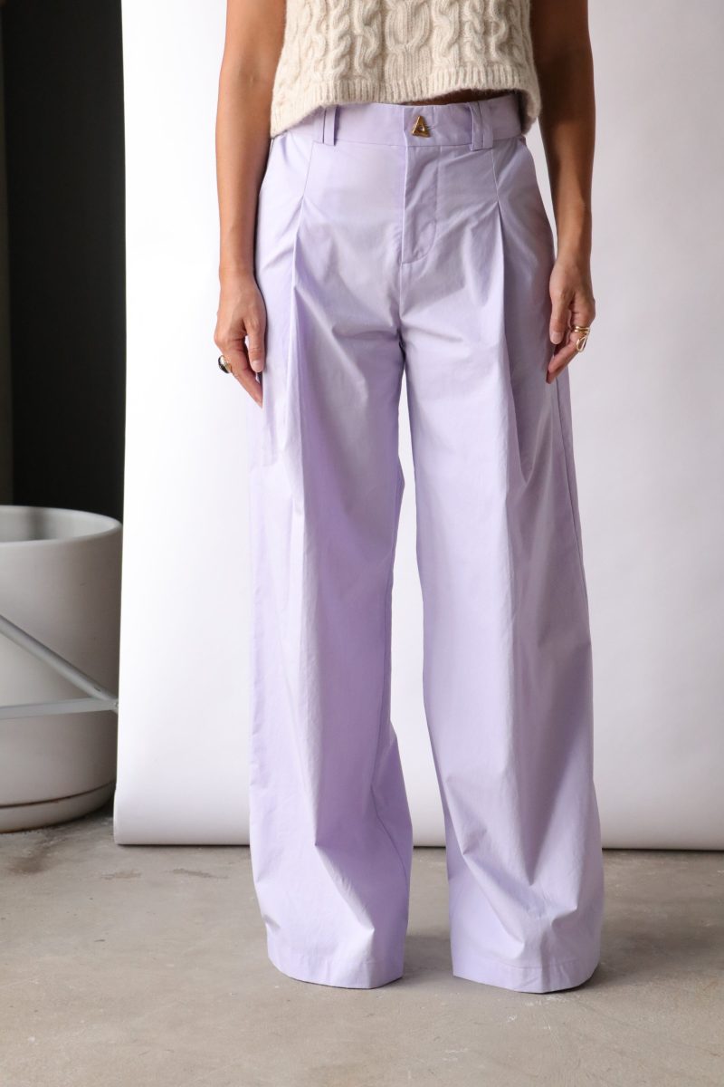 aeron wellen wide leg pants in lilac bottoms aeron 646677