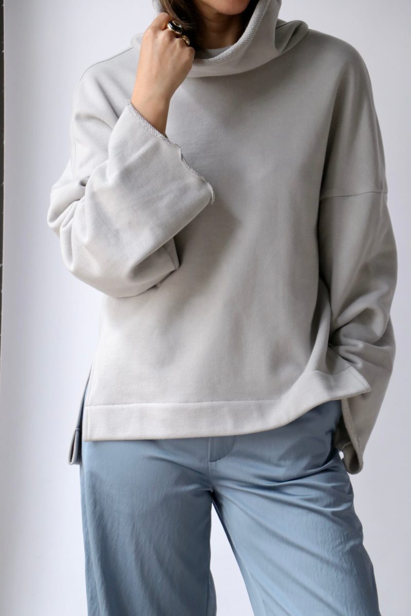 gauchere oversized raw edge turtleneck sweater sweatshirts gauchere 814233