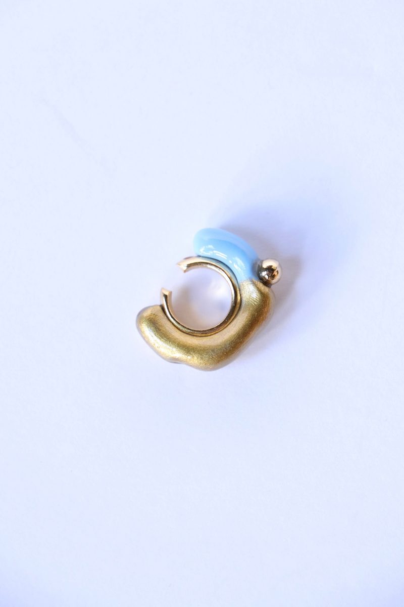 hannayoo works teardrop touche ear cuff in goldblue single jewelry hannayoo works 163315