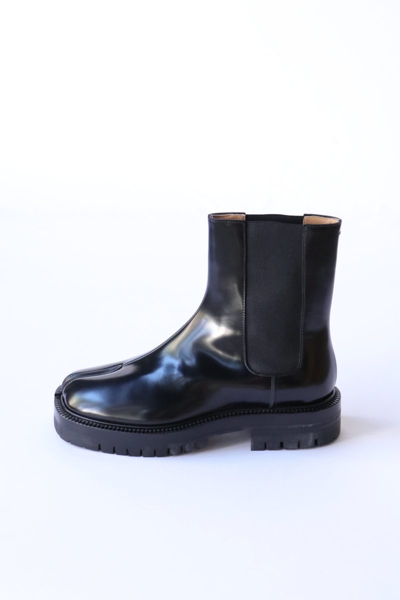 maison margiela tabi chelsea boot in black shoes maison margiela 397645