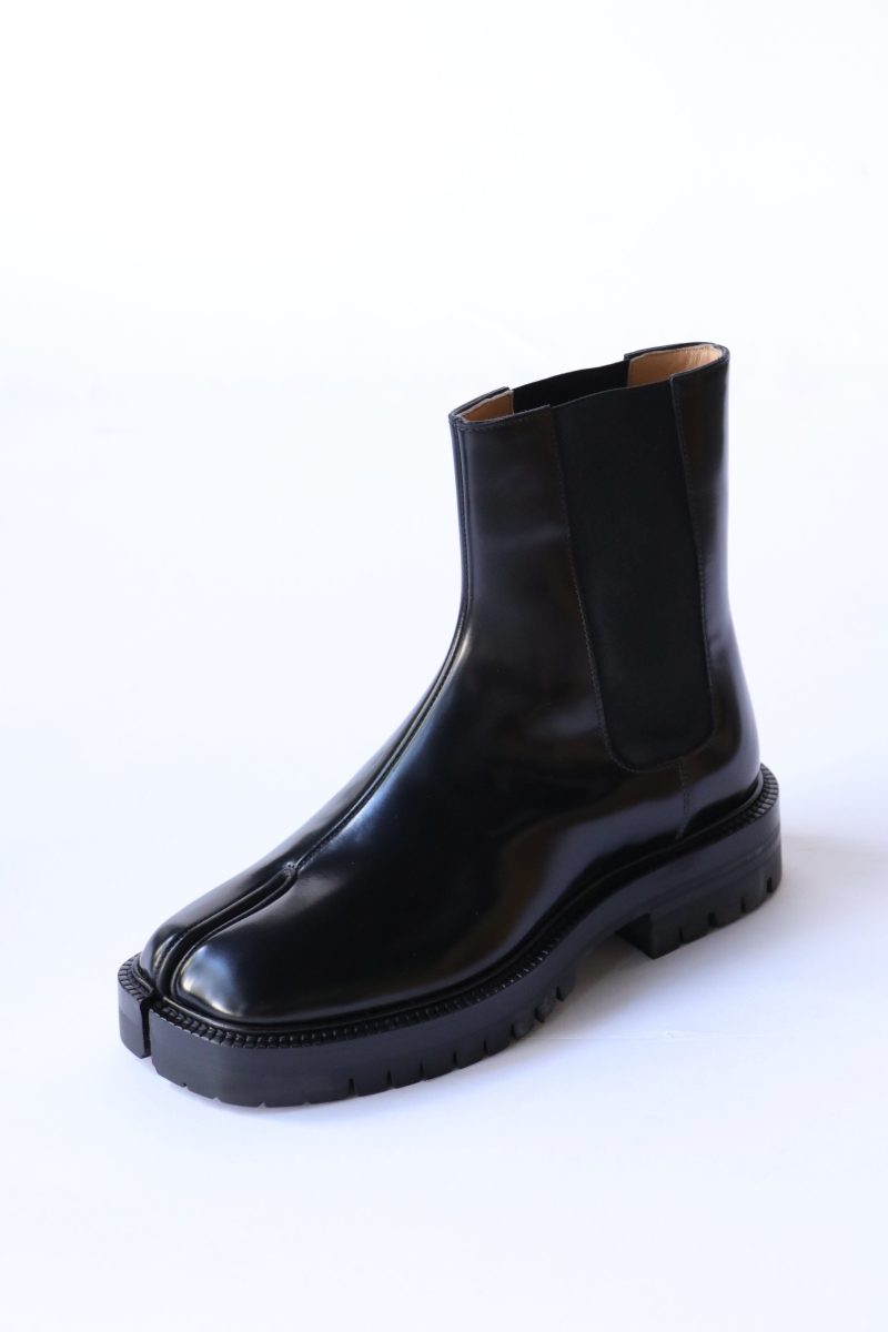 maison margiela tabi chelsea boot in black shoes maison margiela 495814