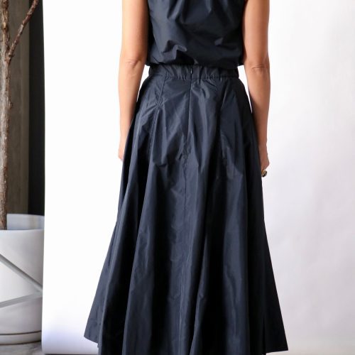 odeeh ultra light taffeta skirt in navy bottoms odeeh 244023