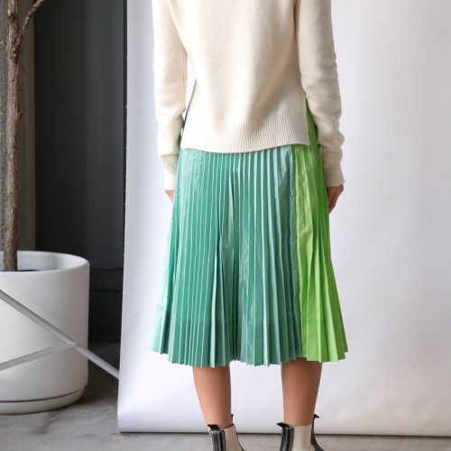 plan c pleated taffeta skirt in pistachio bottoms plan c 224848