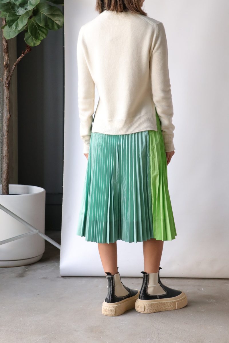 plan c pleated taffeta skirt in pistachio bottoms plan c 224848