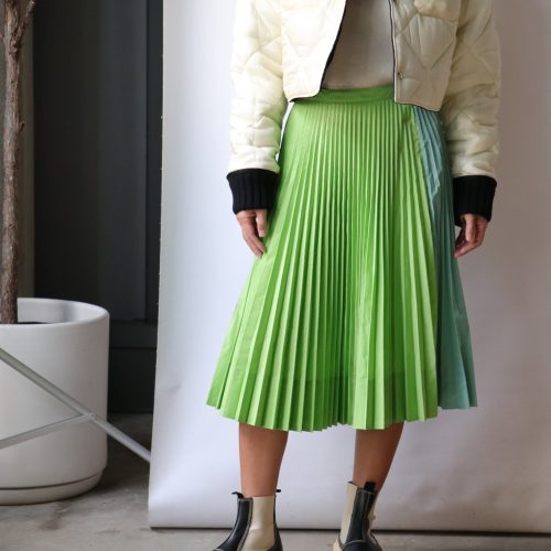 plan c pleated taffeta skirt in pistachio bottoms plan c 442932