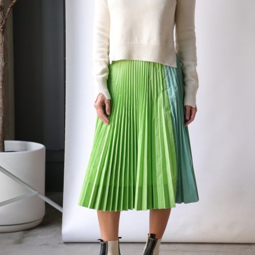 plan c pleated taffeta skirt in pistachio bottoms plan c 708659