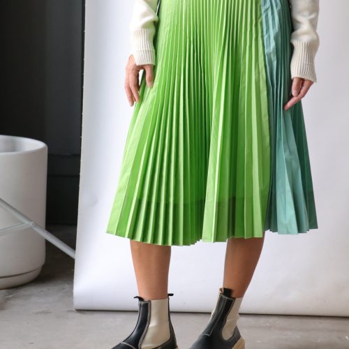 plan c pleated taffeta skirt in pistachio bottoms plan c 828538