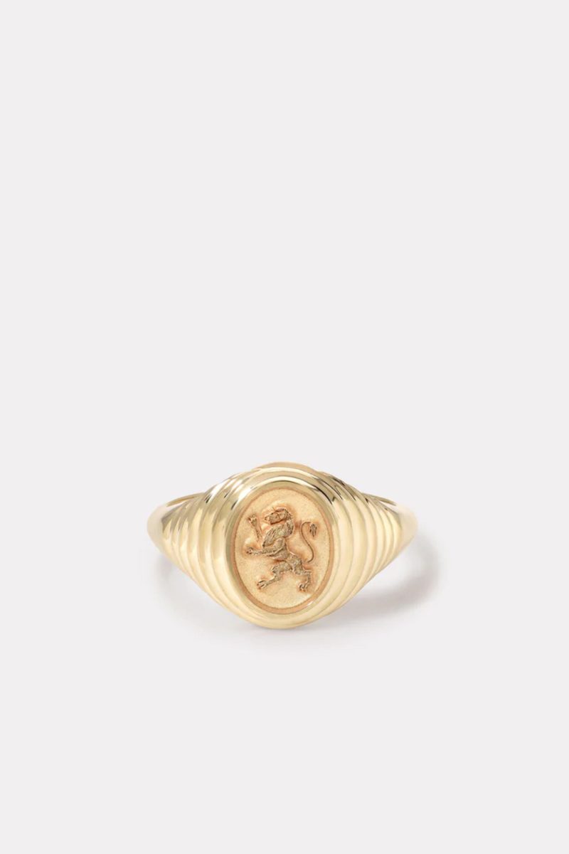 retrouvai fantasy motif signet ring in lion jewelry retrouvai 515789