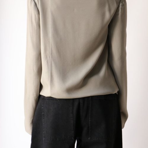 tibi feather weight eco crepe benedict top in grey tops blouses tibi 835633