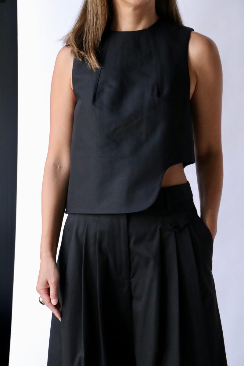 tibi sculpted cotton curved hem sleeveless top in black tops blouses tibi 740804